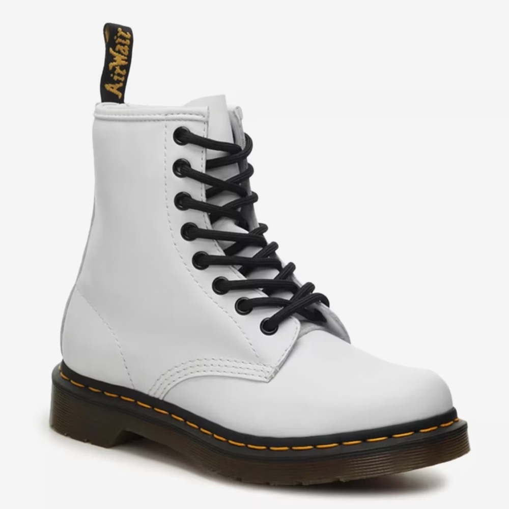8-Lace NWT White Dr. Marten Boots